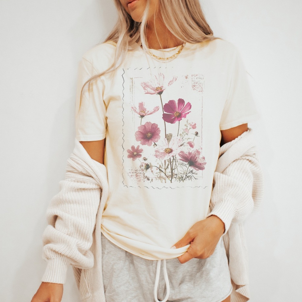 Cosmos Flowers Botanical Graphic Tee Vintage Floral Art